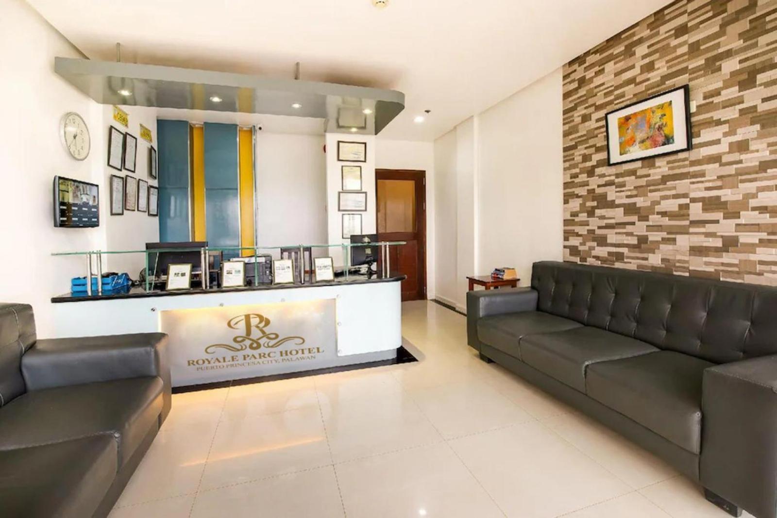 Royale Parc Hotel Puerto Princesa Palawan Exterior photo