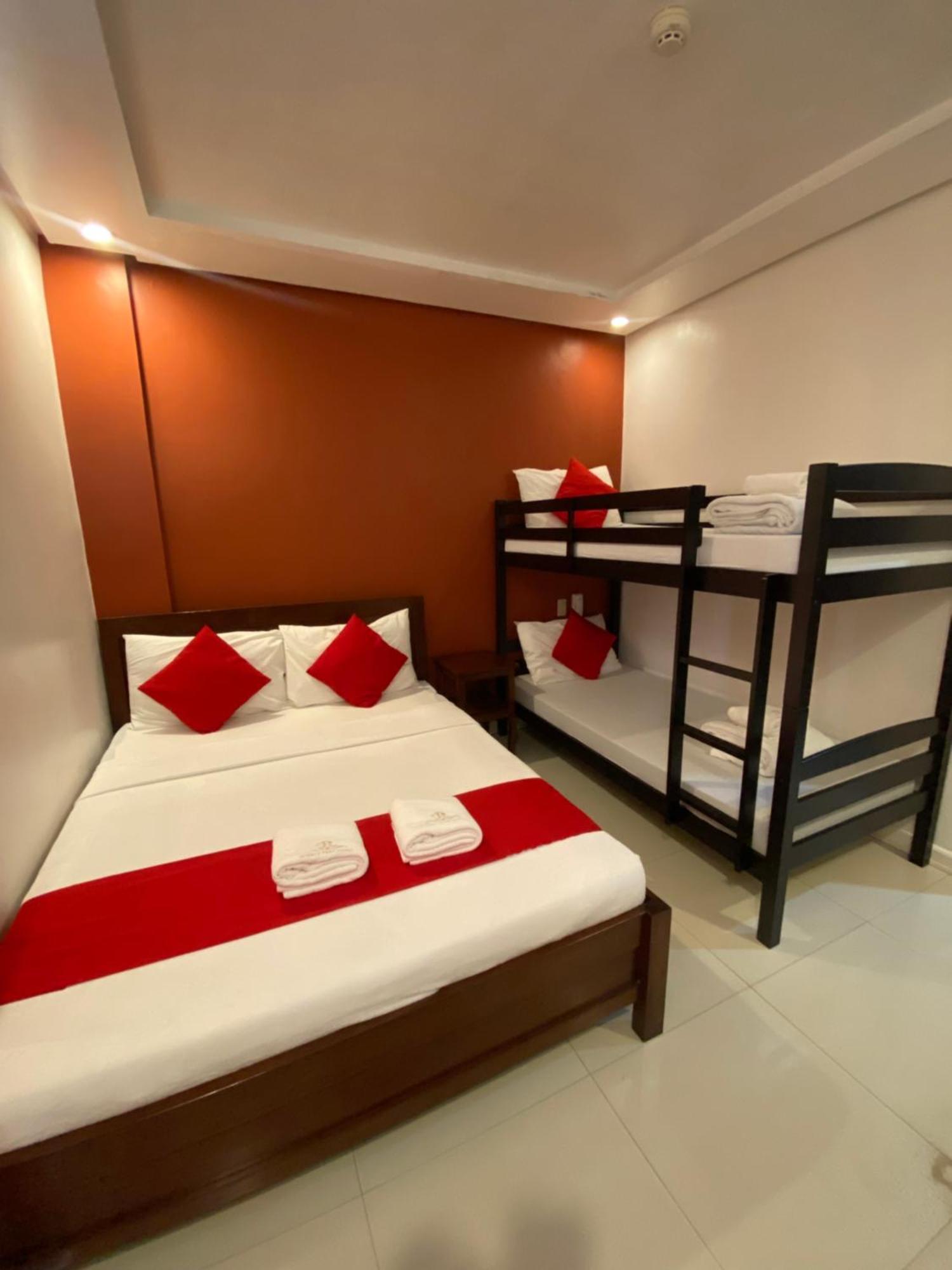 Royale Parc Hotel Puerto Princesa Palawan Exterior photo
